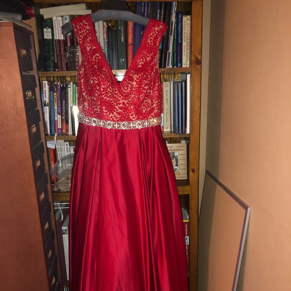 Red/Nude Prom Dress